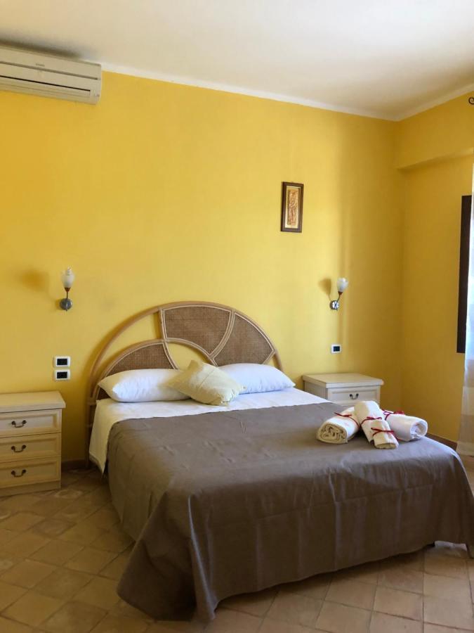 Agriturismo Donna Germana Cirò Marina Kültér fotó